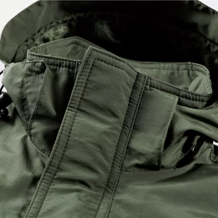 Elegancka kurtka na zewnątrz