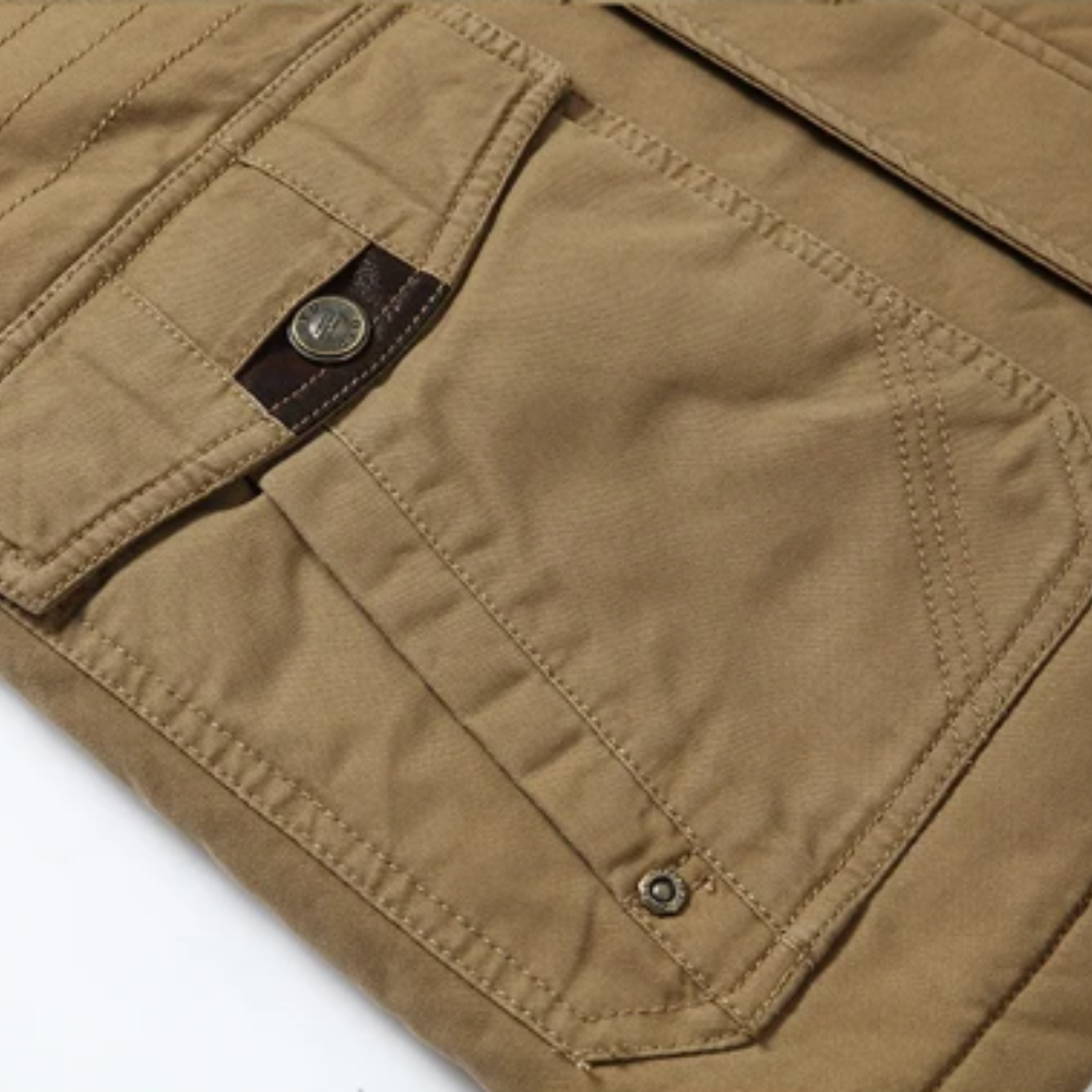 Elegancka zimowa kurtka z bawełnianym wykończeniem