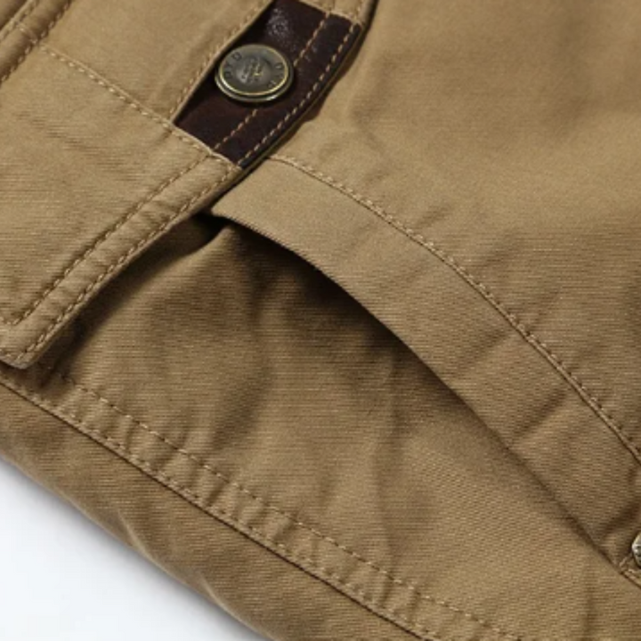 Elegancka zimowa kurtka z bawełnianym wykończeniem