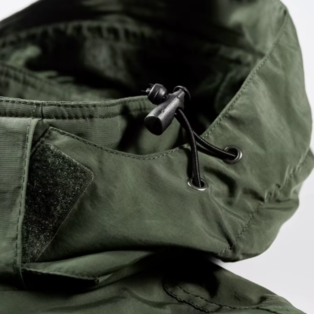 Elegancka kurtka na zewnątrz